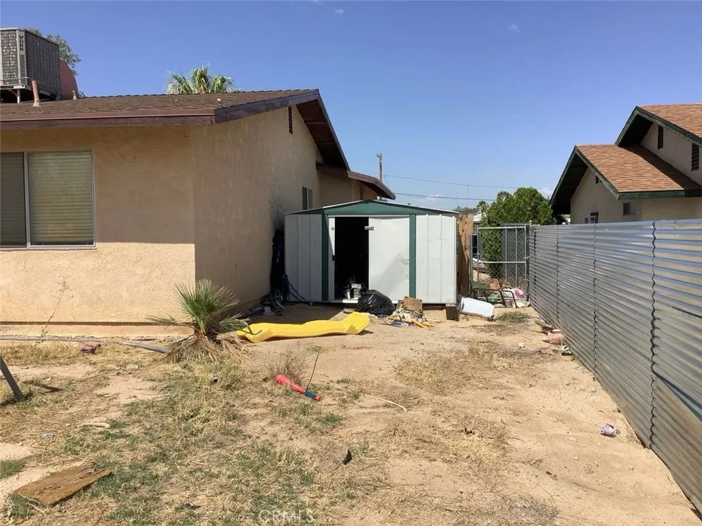5645 Cahuilla Avenue, 29 Palms, California 92277 home-pic-8