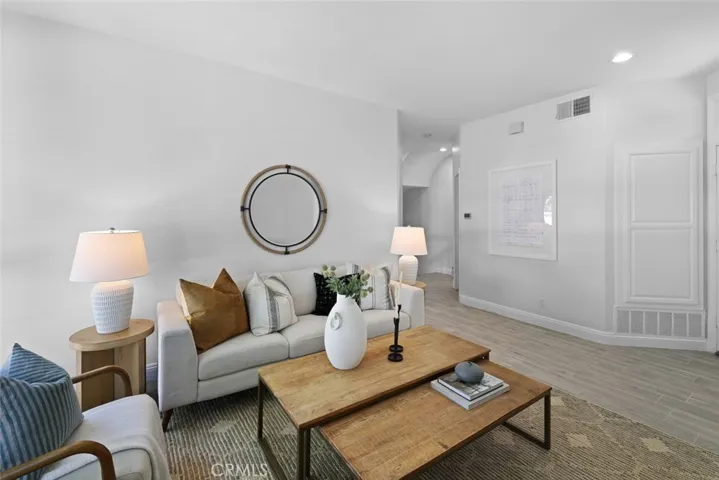 2101 E 15th Street 13, Newport Beach, California 92663