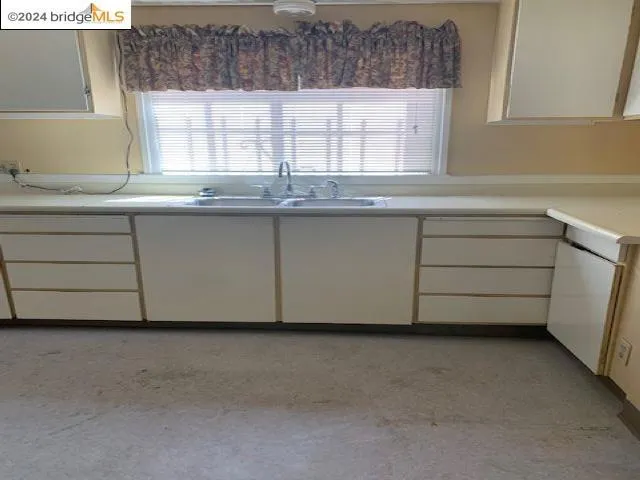 2356 East 21st St, Oakland, California 94601
