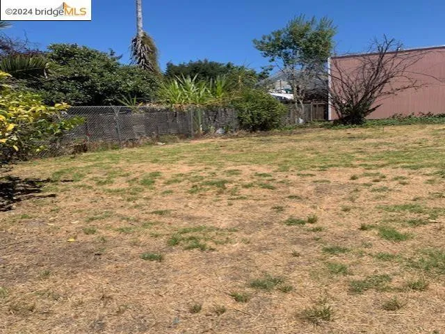 2356 East 21st St, Oakland, California 94601