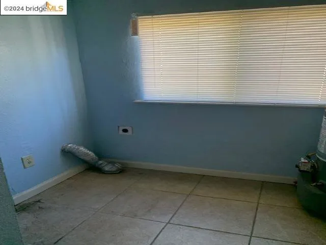2356 East 21st St, Oakland, California 94601