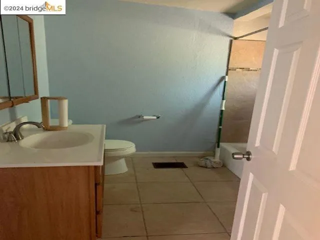 2356 East 21st St, Oakland, California 94601
