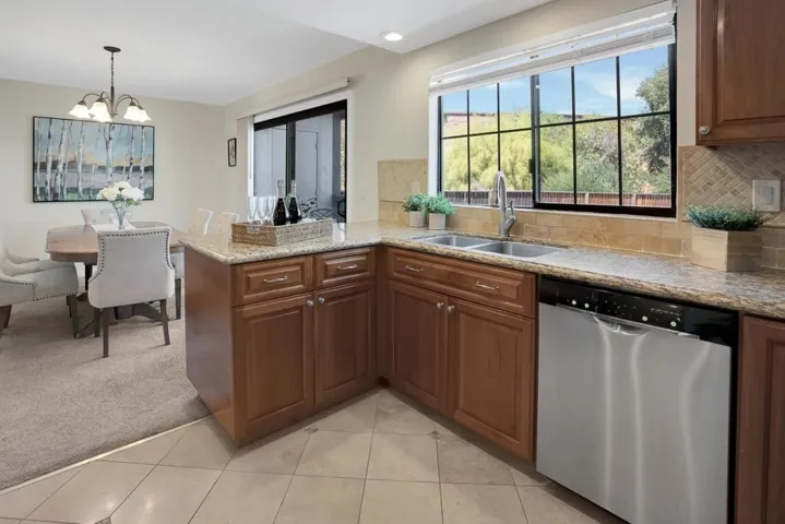 726 Duncanville Court, Campbell, California 95008