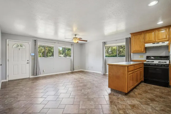 291 Lewis Street, Gilroy, California 95020