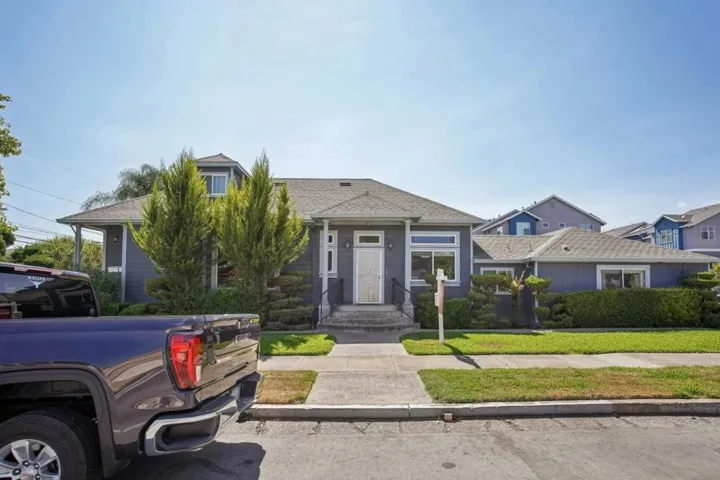 291 Lewis Street, Gilroy, California 95020