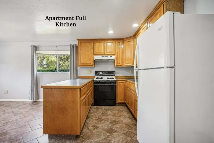 291 Lewis Street, Gilroy, California 95020