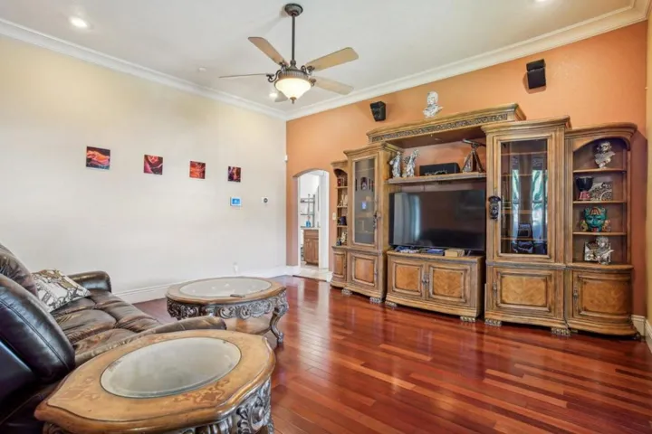 291 Lewis Street, Gilroy, California 95020
