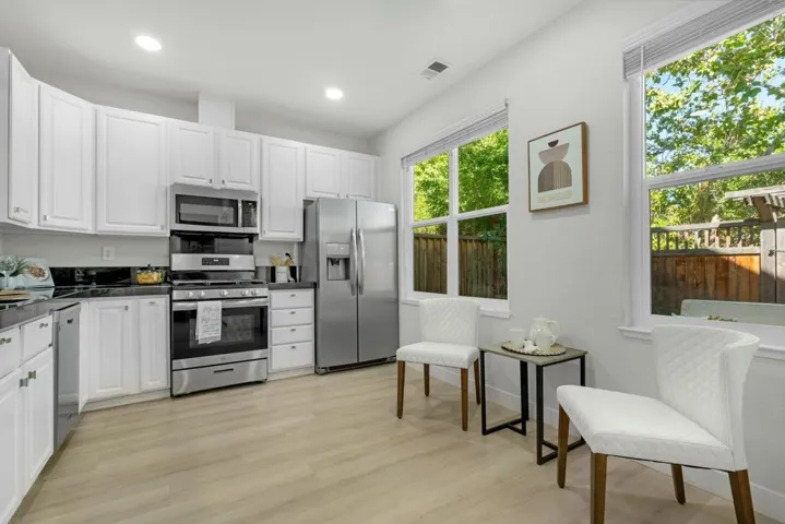 133 Concord Circle, Mountain View, California 94040