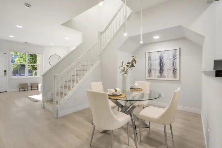 133 Concord Circle, Mountain View, California 94040