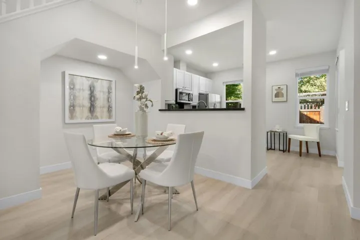 133 Concord Circle, Mountain View, California 94040