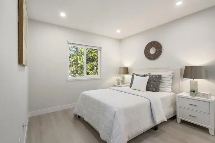 133 Concord Circle, Mountain View, California 94040