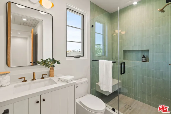 1101 Monument Street, Pacific Palisades, California 90272