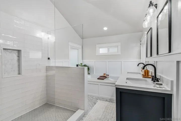 4720 51st St, San Diego, California 92115