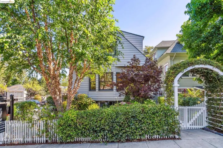 100 Echo Avenue, Oakland, California 94611-4310