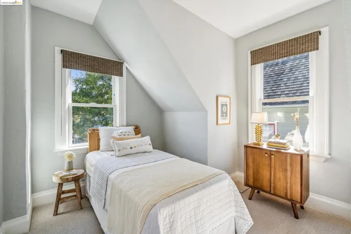 100 Echo Avenue, Oakland, California 94611-4310