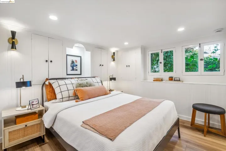 100 Echo Avenue, Oakland, California 94611-4310