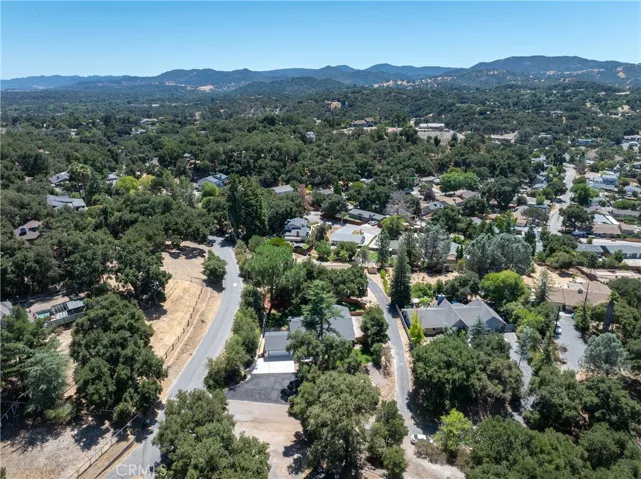 4560 Nogales Avenue, Atascadero, California 93422