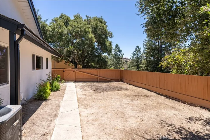 4560 Nogales Avenue, Atascadero, California 93422