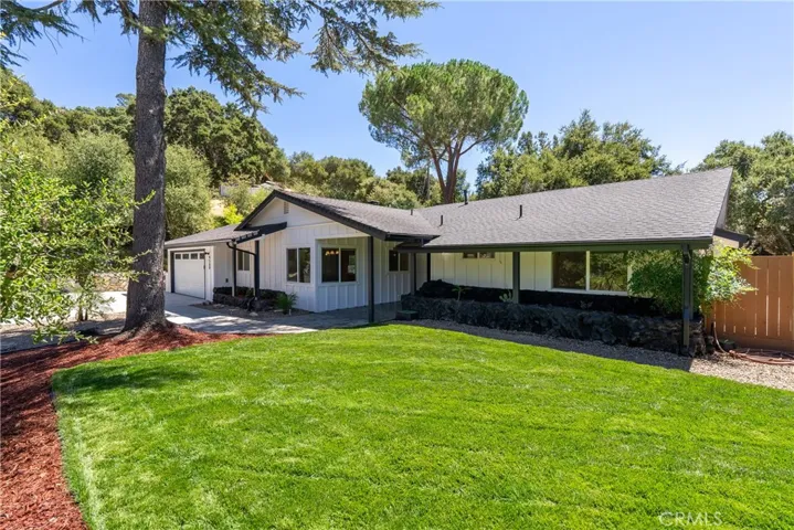 4560 Nogales Avenue, Atascadero, California 93422