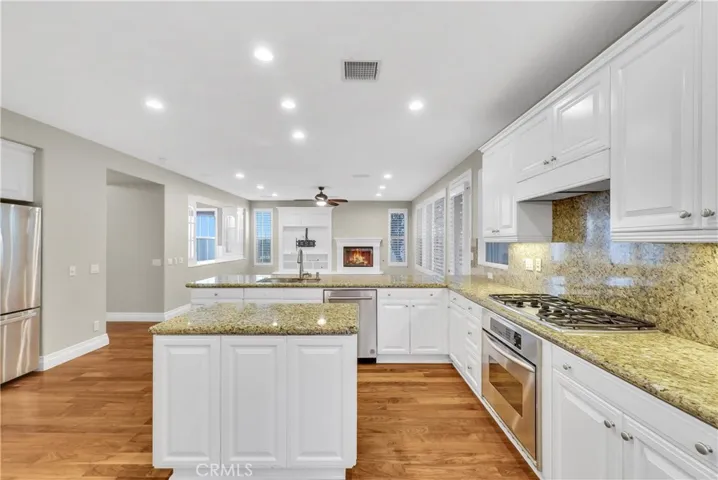 6 Saint Giles Ct, Ladera Ranch, California 92694