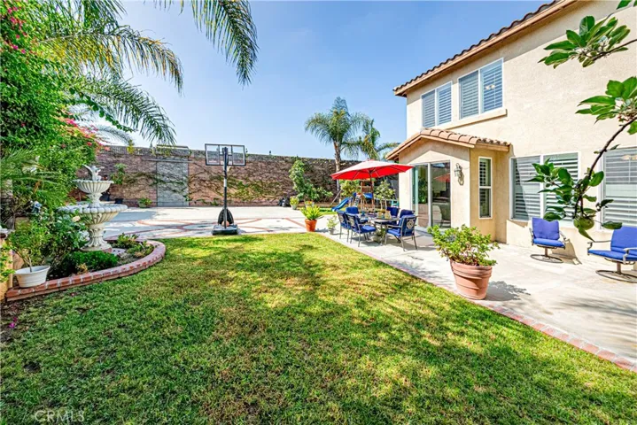 1180 N Ventura Street, Anaheim, California 92801