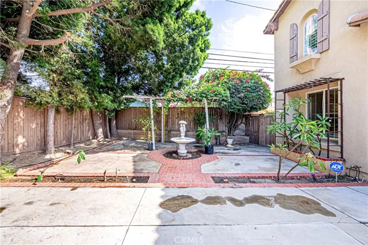 1180 N Ventura Street, Anaheim, California 92801