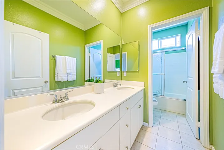 1180 N Ventura Street, Anaheim, California 92801