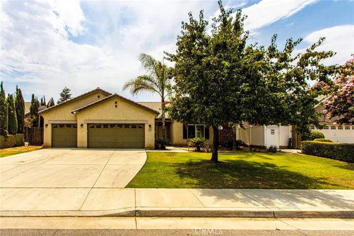 12607 Mezzadro Avenue, Bakersfield, California 93312