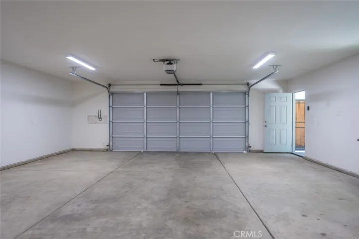 2855 Bedford Drive, Merced, California 95340