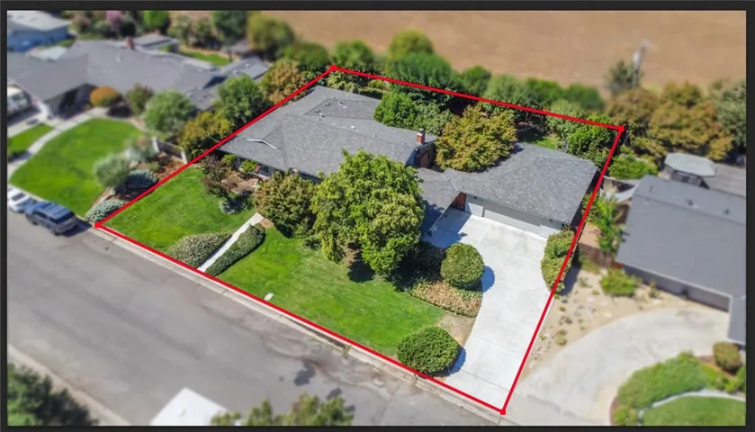 2855 Bedford Drive, Merced, California 95340