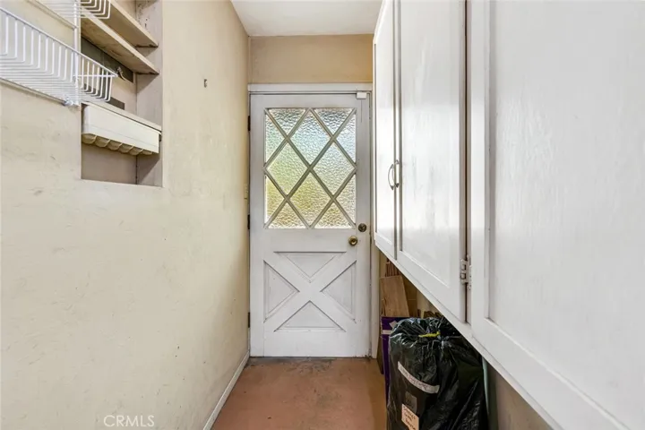 Work Shop Exit to From Yard
