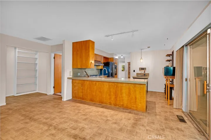 2855 Bedford Drive, Merced, California 95340