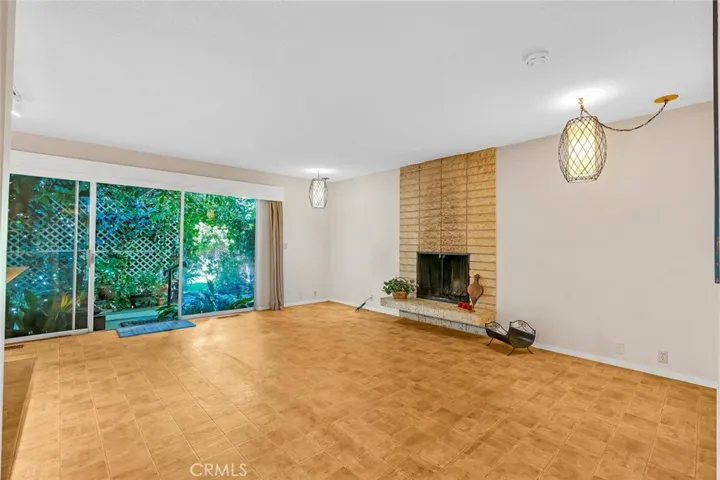 2855 Bedford Drive, Merced, California 95340