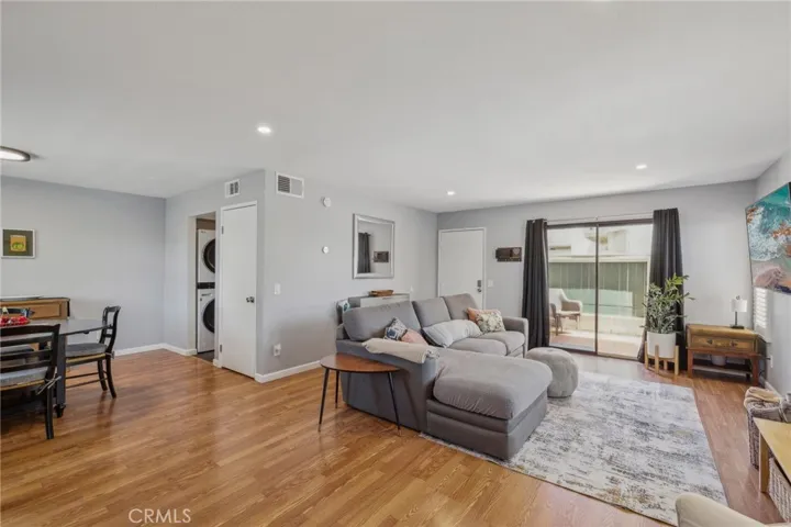 8221 Langdon Avenue 113, Van Nuys, California 91406