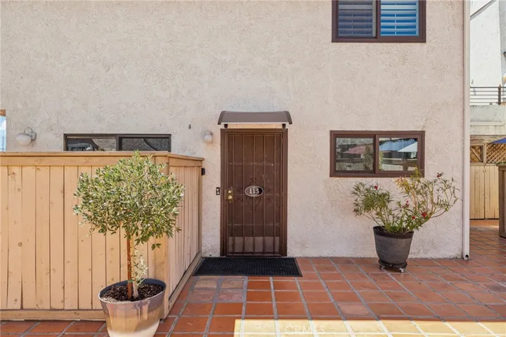 8221 Langdon Avenue 113, Van Nuys, California 91406
