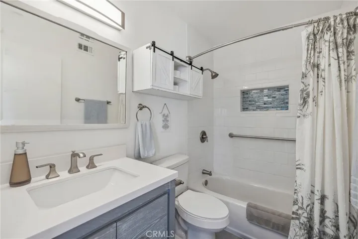 8221 Langdon Avenue 113, Van Nuys, California 91406