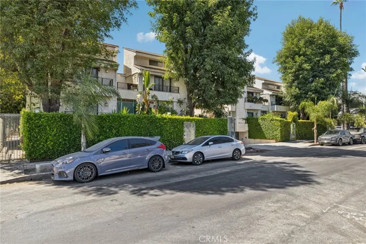 8221 Langdon Avenue 113, Van Nuys, California 91406