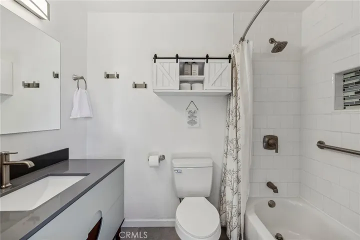 8221 Langdon Avenue 113, Van Nuys, California 91406
