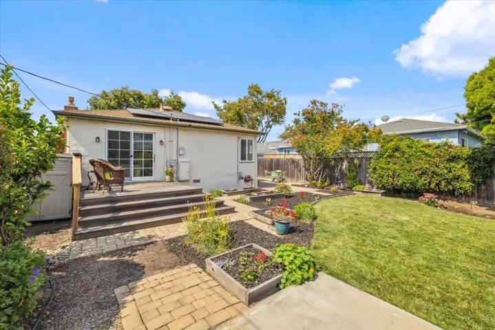 220 Del Rosa Way, San Mateo, California 94403