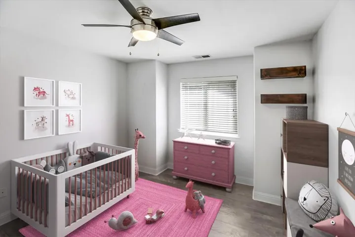 30 W Brookside Drive, Cloverdale, California 95425