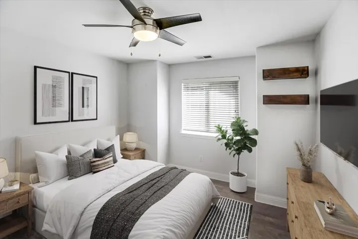 30 W Brookside Drive, Cloverdale, California 95425