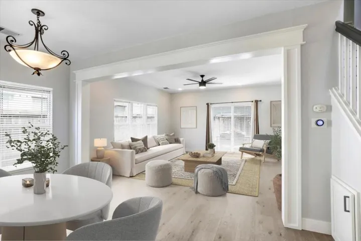 30 W Brookside Drive, Cloverdale, California 95425