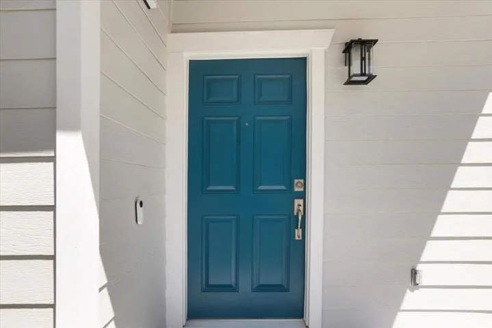 30 W Brookside Drive, Cloverdale, California 95425