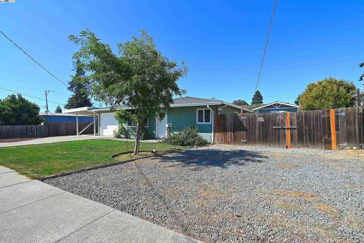 28069 E 12th St, Hayward, California 94544