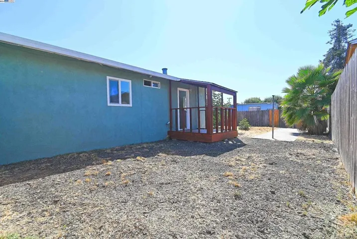 28069 E 12th St, Hayward, California 94544