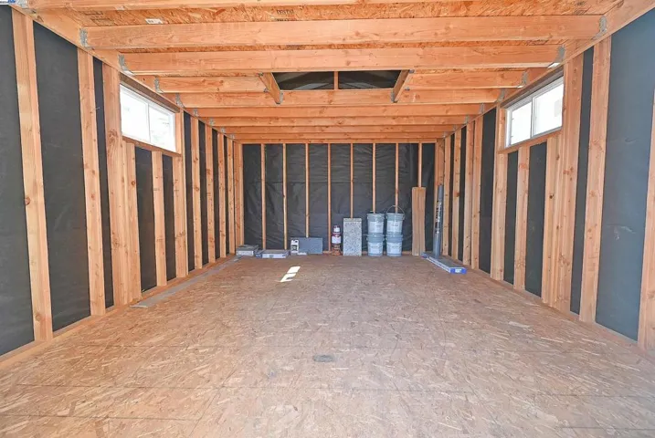 28069 E 12th St, Hayward, California 94544