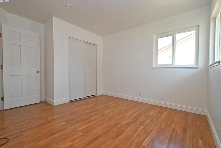 28069 E 12th St, Hayward, California 94544