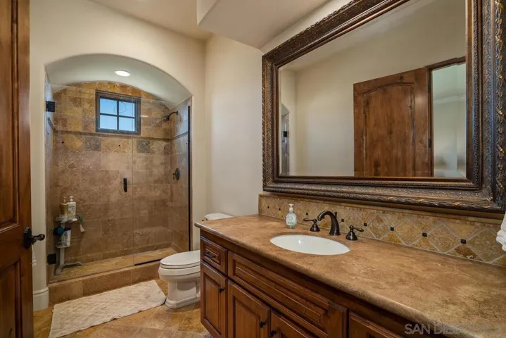 17867 Joyas Ct., Poway, California 92064