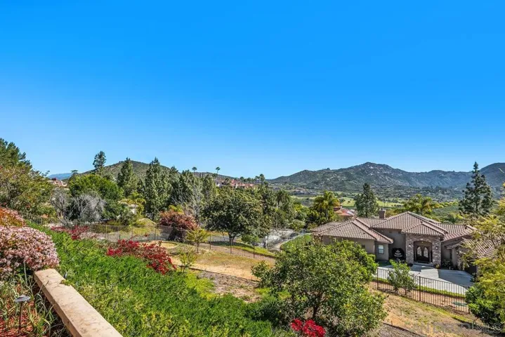 17867 Joyas Ct., Poway, California 92064
