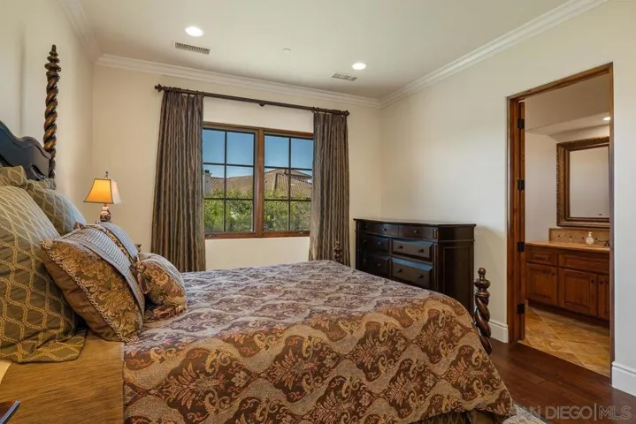 17867 Joyas Ct., Poway, California 92064